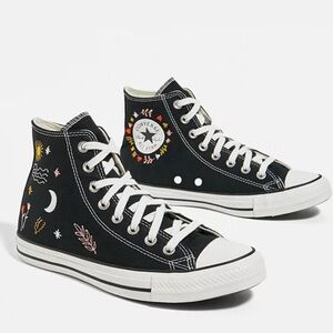 Women's Converse CTAS 'It's Okay To Wander' size 37.5 US7